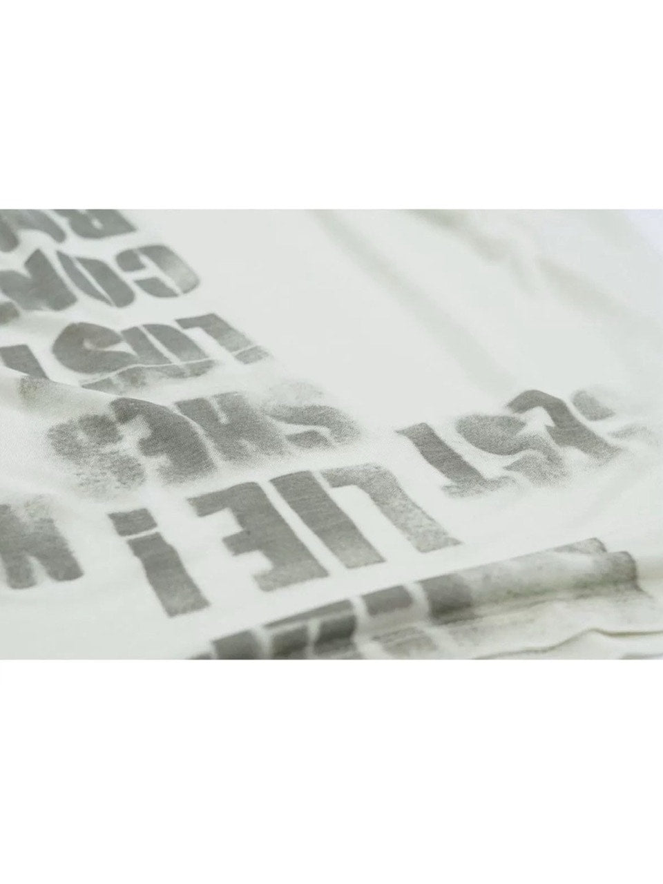 【Cest Nous】Doodle-printed batwing sleeve top / 【セヌー】オフショルダープリント長袖トップス