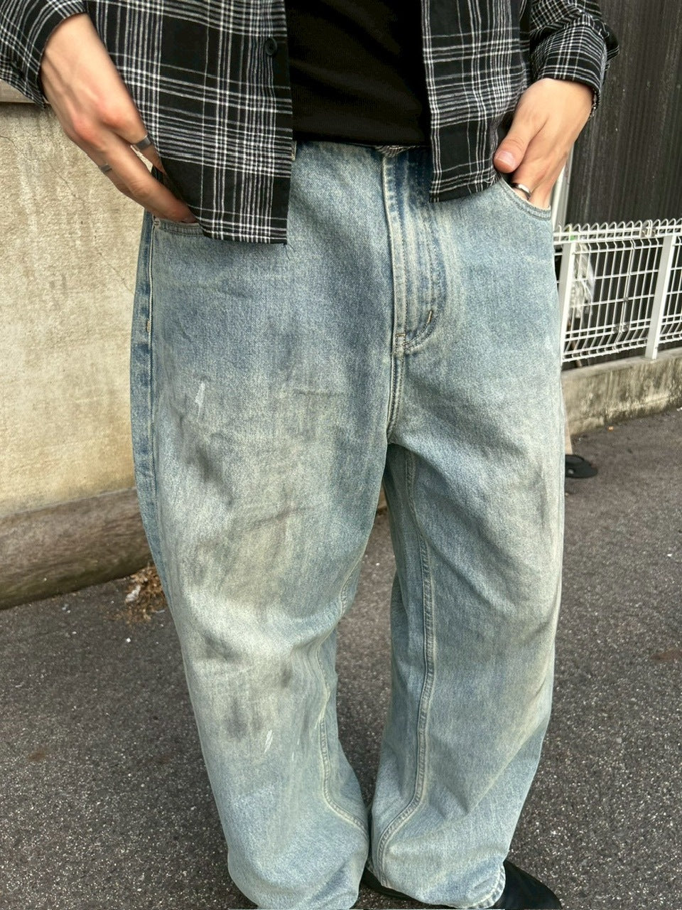 【Chikashitsu +】dirty wash semi wide denim (2color) / 【チカシツプラス】ダーティーウォッシングセミワイドデニムパンツ
