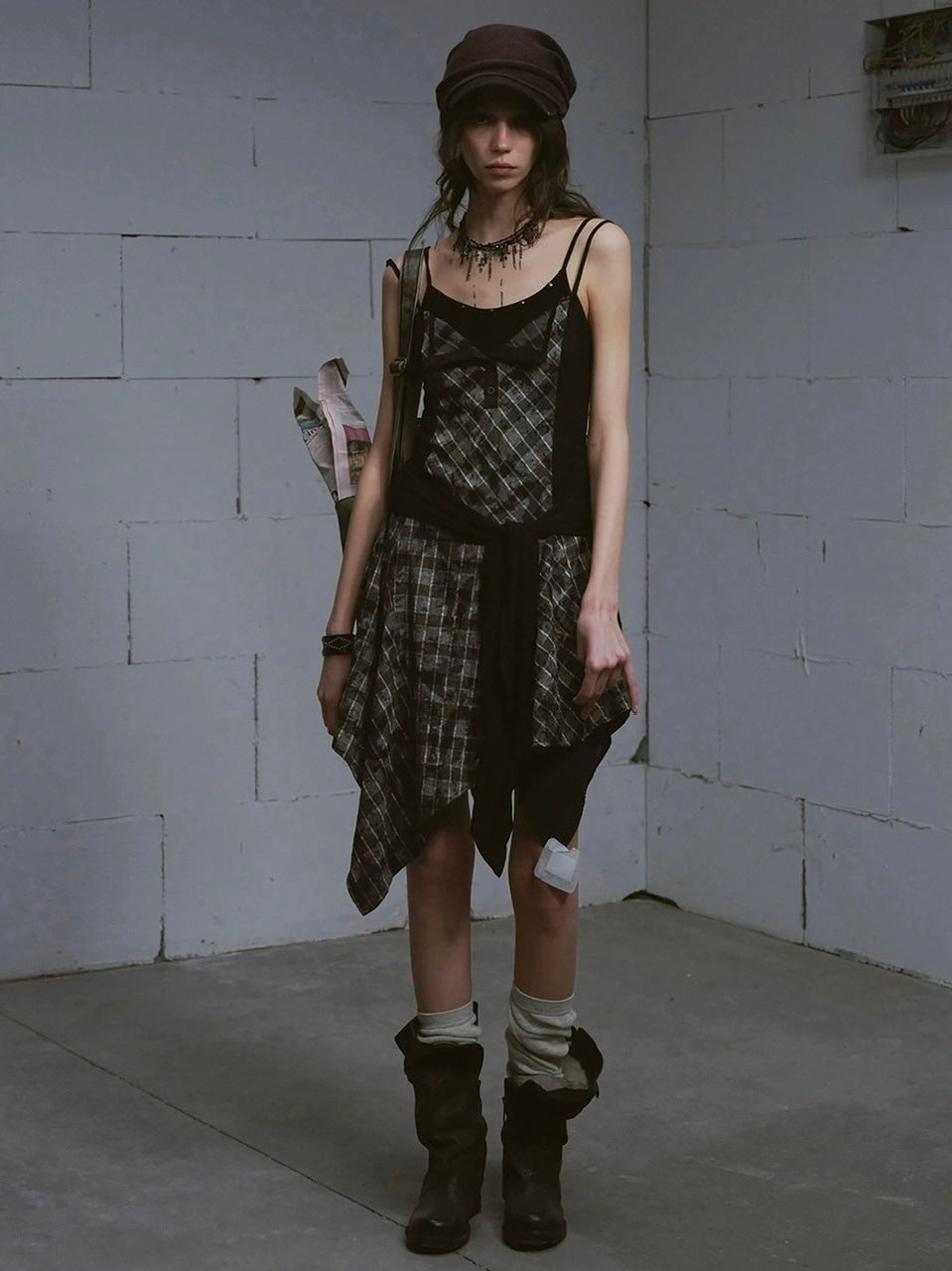 【Cest Nous】Plaid tie-strap camisole dress / 【セヌー】プリーツグレンチェックストラップキャミワンピース