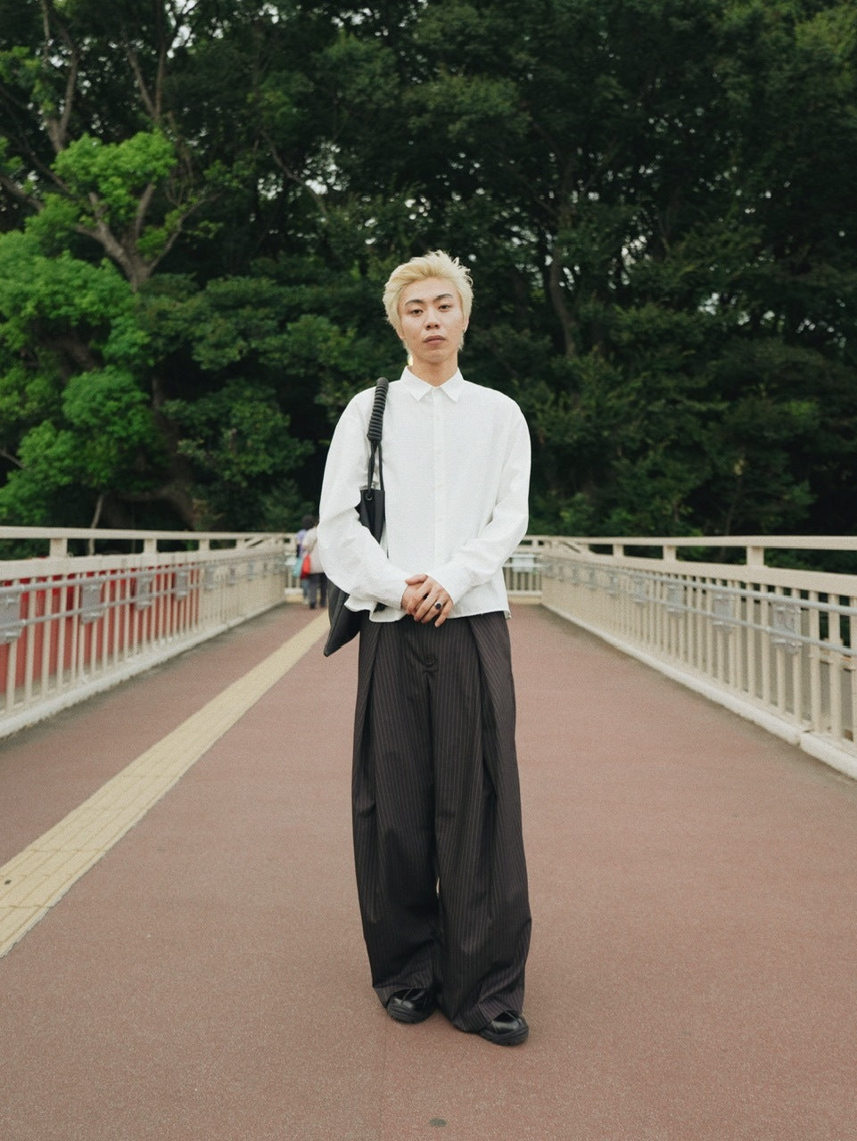 【CS】stripe cross tuck drape slacks (brown)
