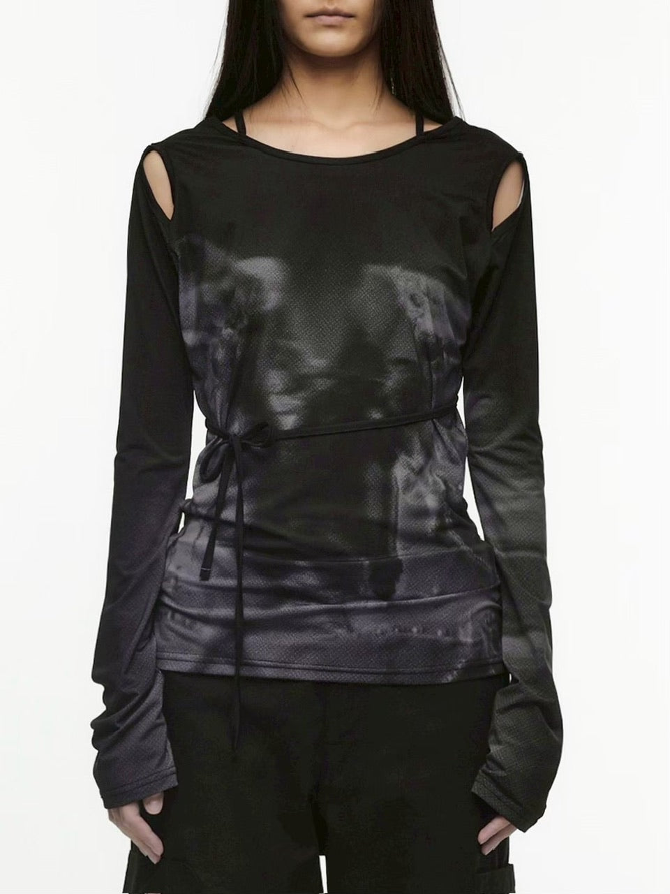 【NACHE】CUT-OUT SLIM FIT LONG SLEEVE