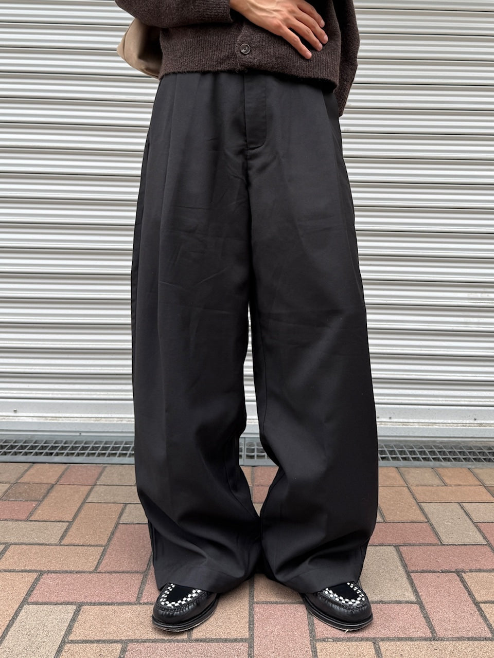 東京店WEB限定受注制【Chikashitsu +】wide tuck drape slacks / 【チカシツプラス】ワイドタックドレープスラックス (2color)