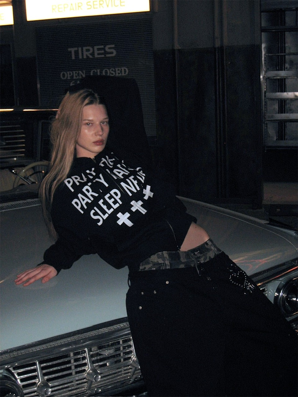 【OY】PRAY HARD HOODIE ZIP UP