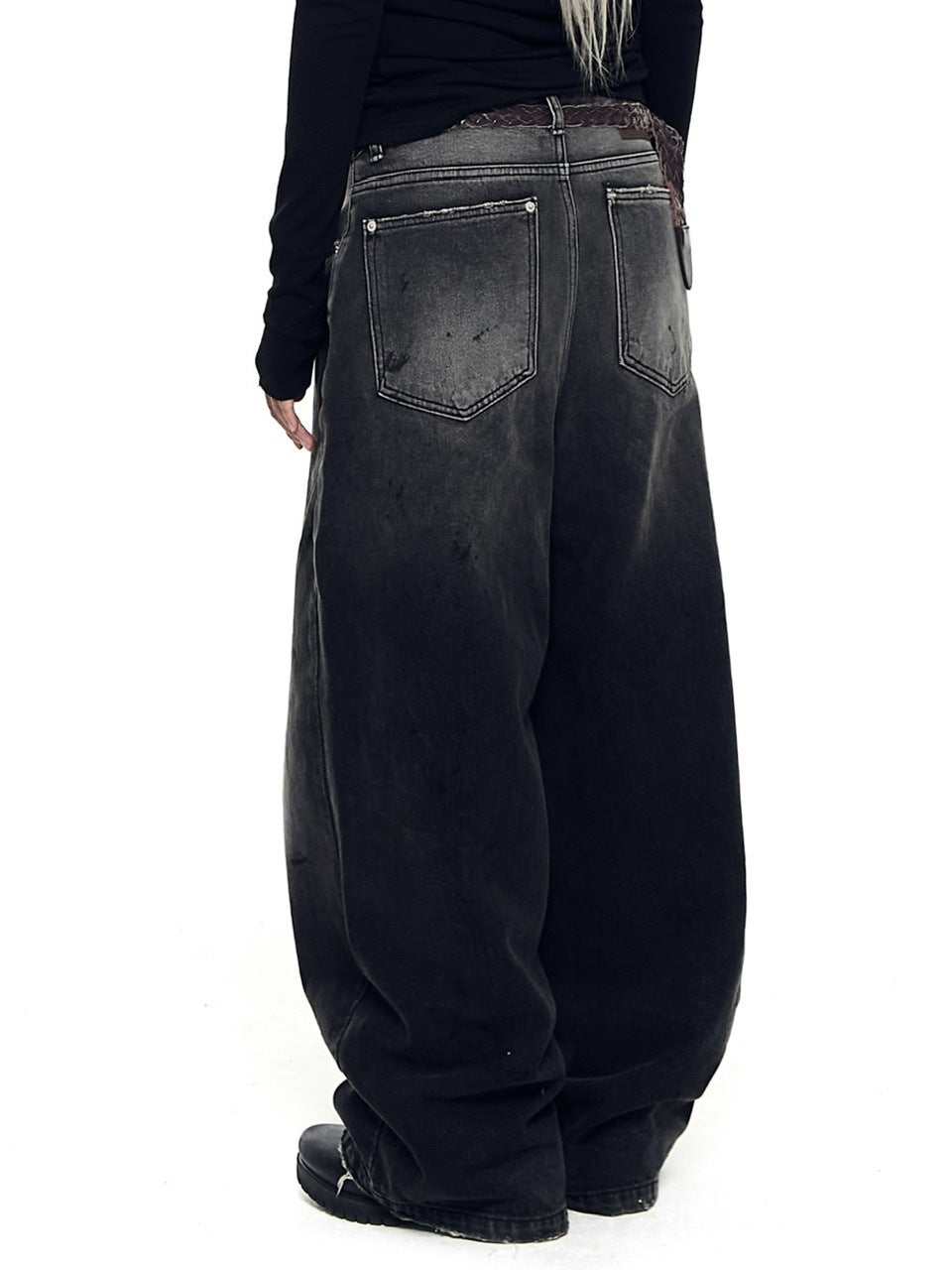 【AAKAM】Paint Washed Denim Pants