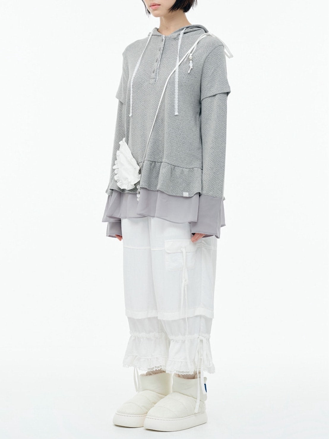 【TUOMIO】FRILL CHIFFON HOODIE / 【トゥオミオ】フリルシフォンフードパーカー