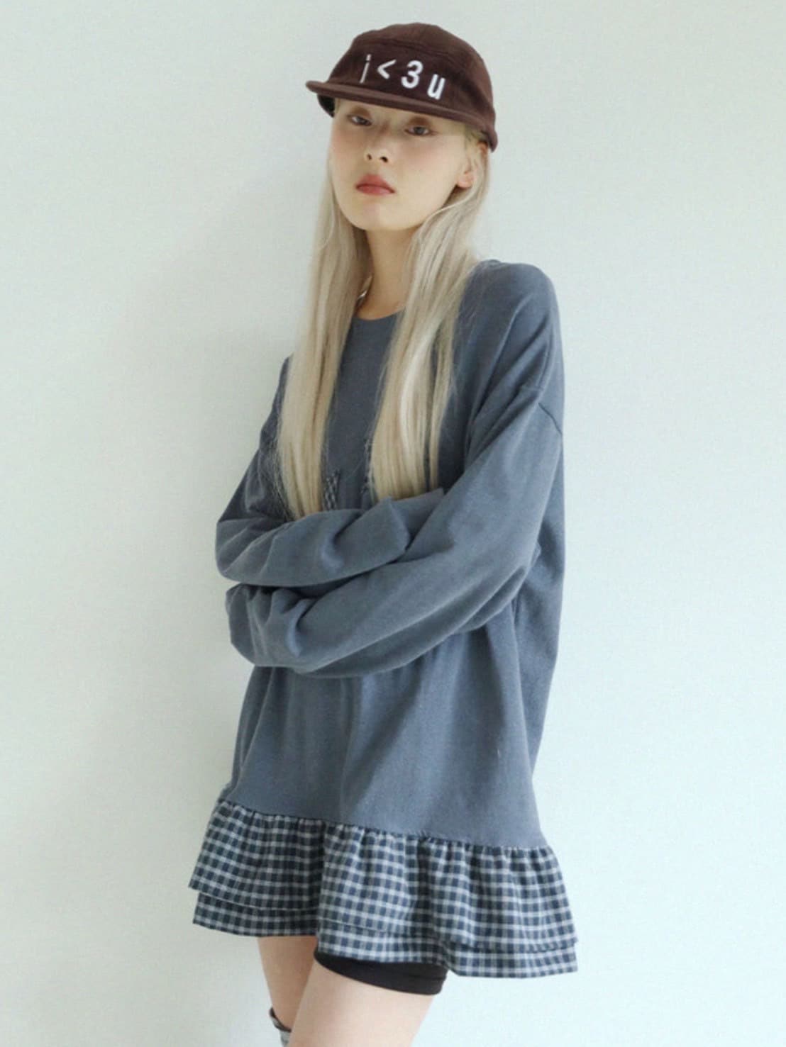 12/21 20:00 再販【Uglyshadow】STAR FRILL LONGSLEEVED T-SHIRT