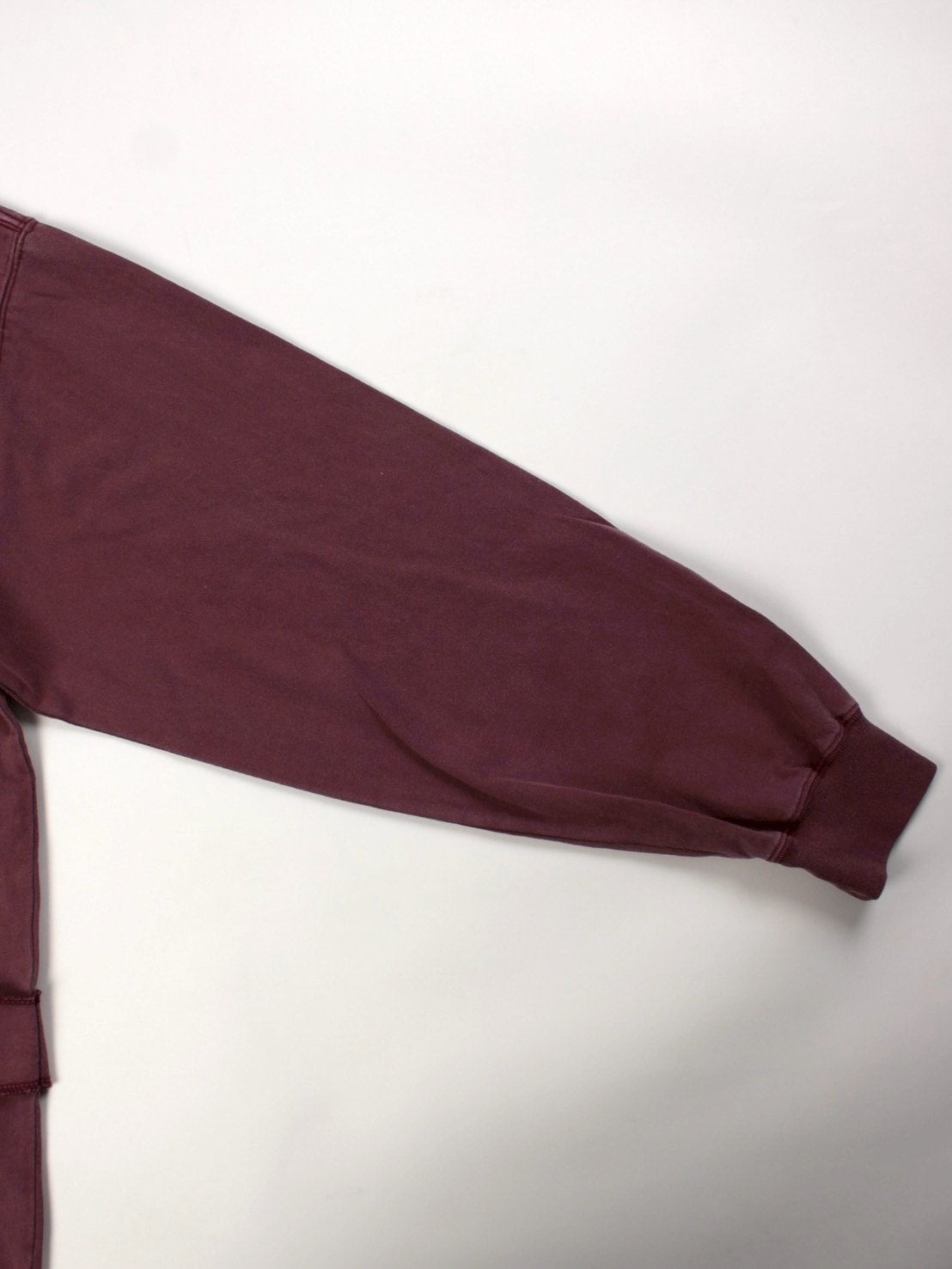 【GALFY】穴の向こうにわんちゃんロンTee