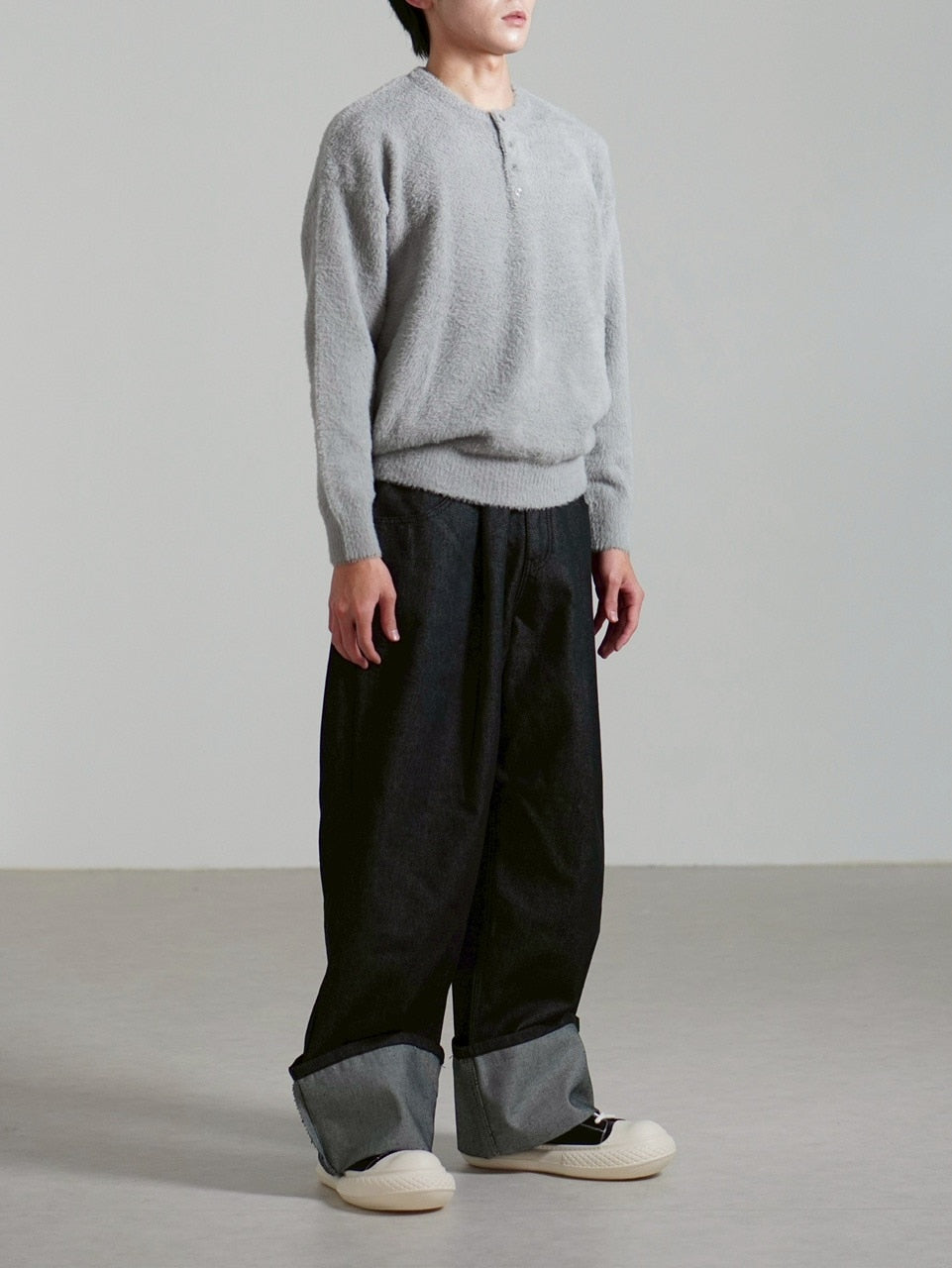 受注制【Chikashitsu +】roll-up balloon denim pants / 【チカシツプラス】ロールアップバルーンデニムパンツ (2color)