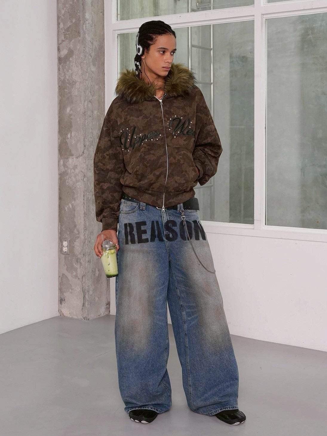 【ESC STUDIO】Upper wear zip-up hoodie