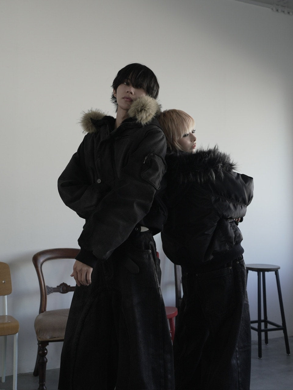 【CHIKASHITSU PLUS HIGH】N-2B cropped hood blouson (nylon)