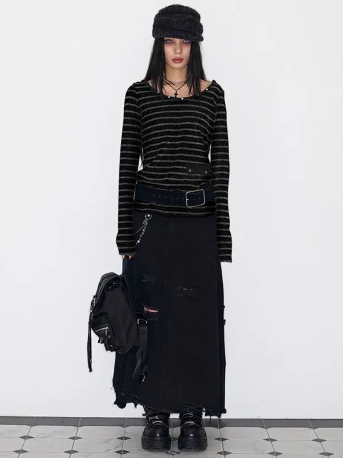 【NOT KNOWING】U Neck Stud PK Hoodie