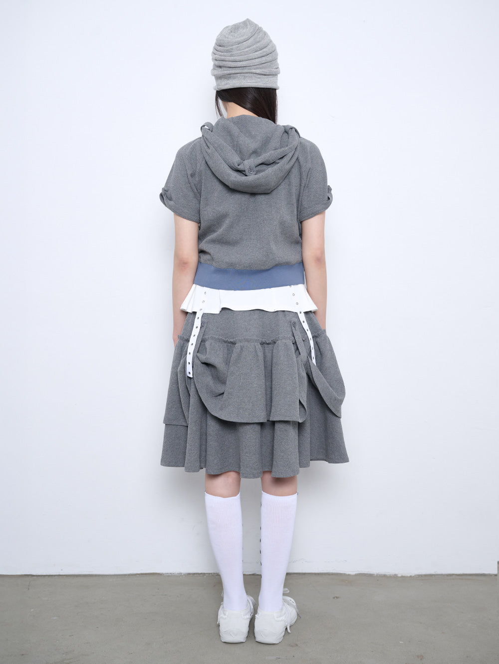【TUOMIO】ROLLING HOODED ZIP-UP