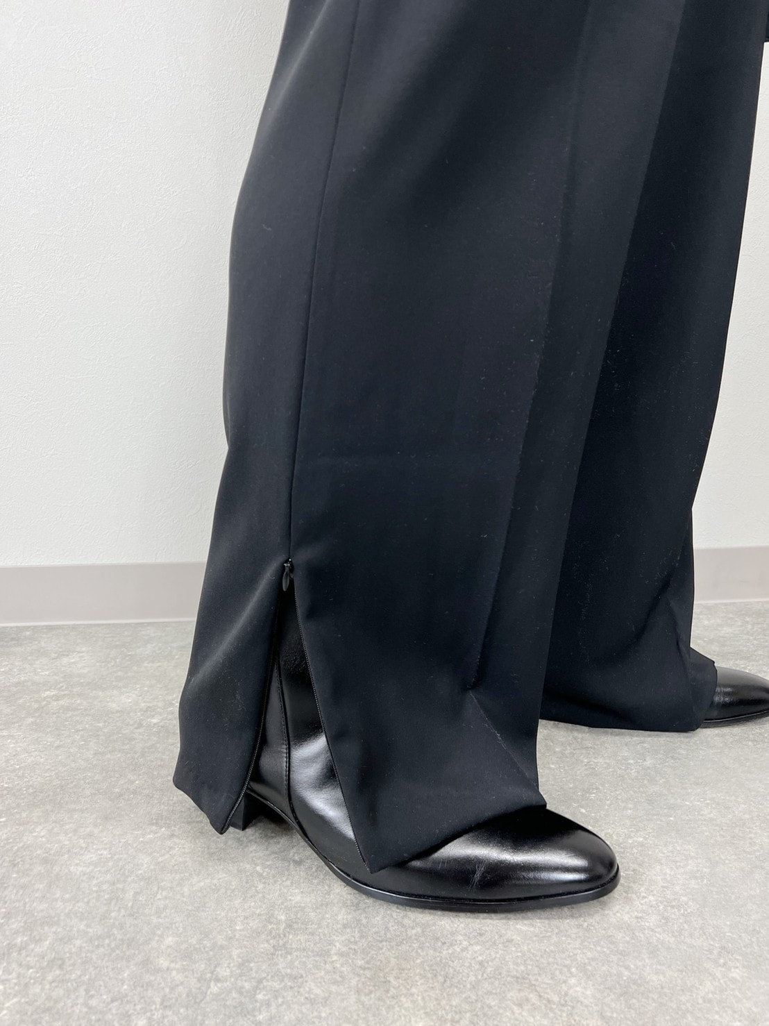 受注制【Chikashitsu +】set up zipper belt slacks (2color)