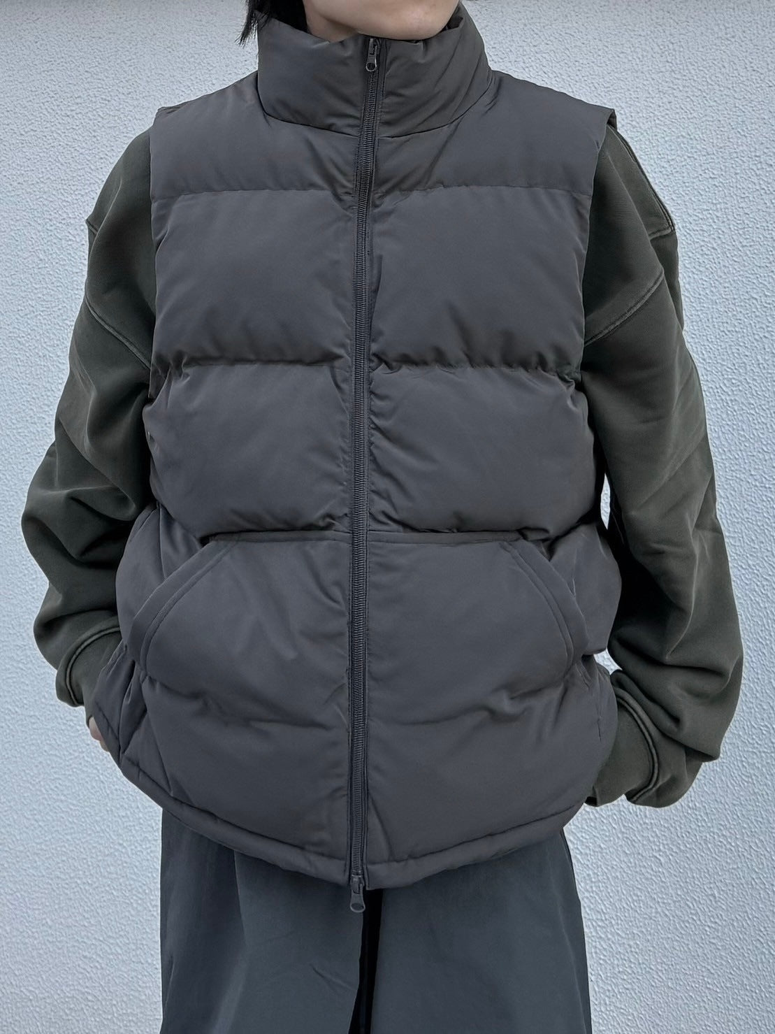 受注制【Chikashitsu +】padded vest (5color)