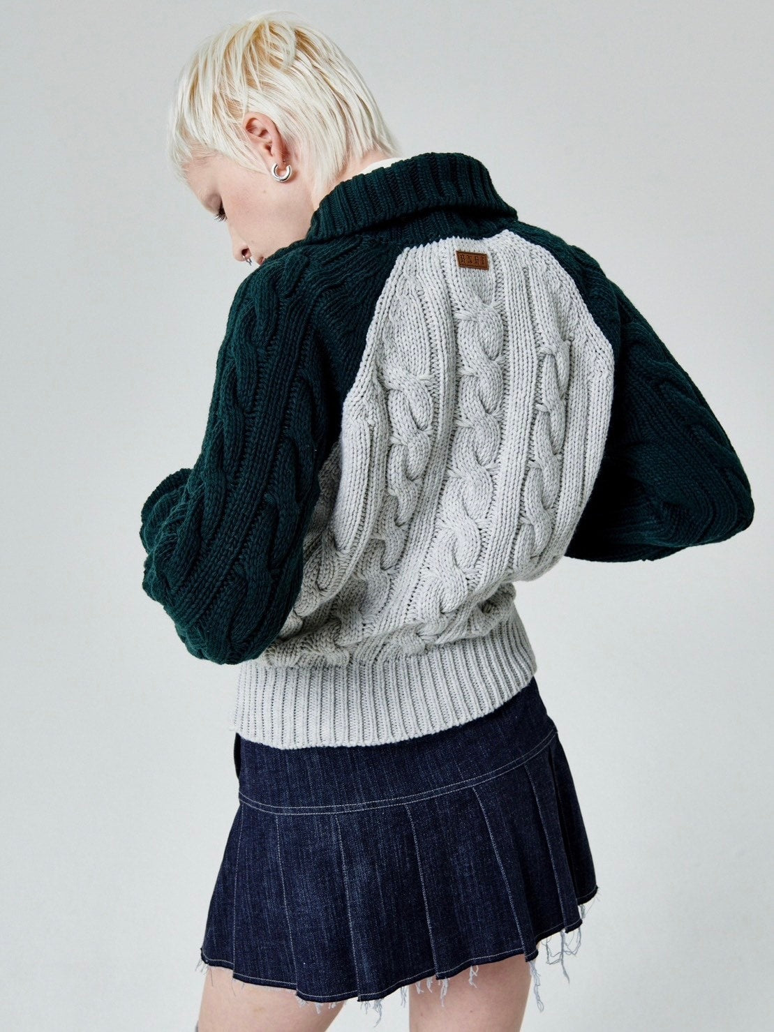 【runningHIGH】COLOR BLOCK TURTLENECK ZIP UP KNIT PULLOVER