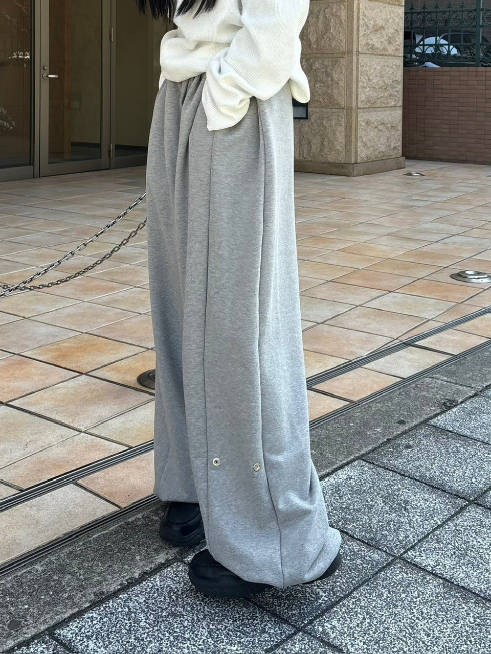 受注制【Chikashitsu +】snap button buggy sweat pants (3color) / 【チカシツプラス】スナップボタンバギースウェットパンツ