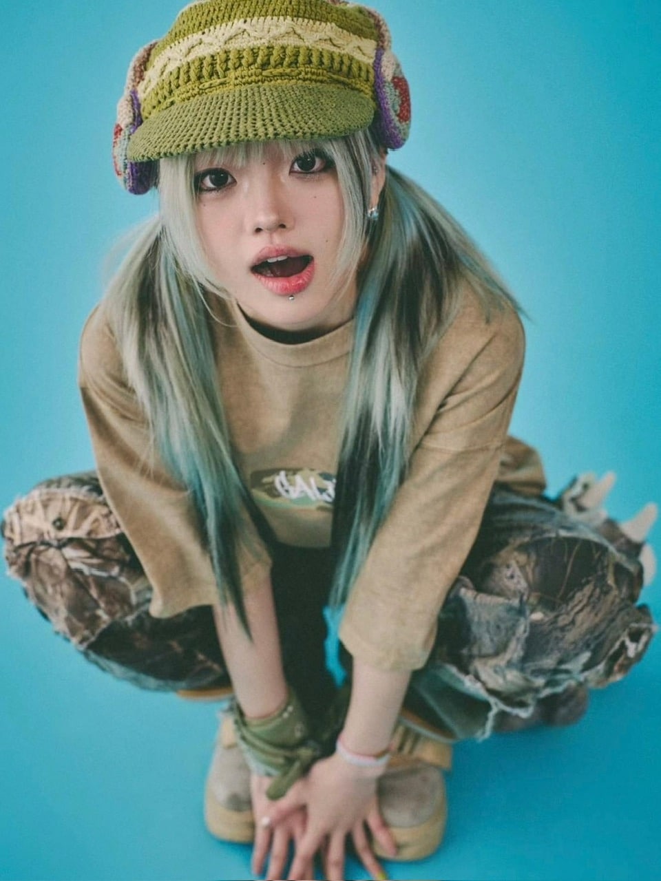 【GALFY】ガルフィーカモボックスロゴTee