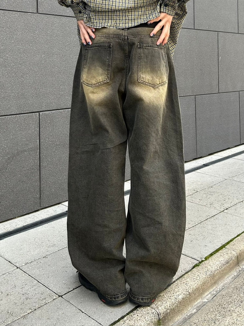 【Chikashitsu +】vintage wash semi wide denim pants 2 / 【チカシツプラス】ヴィンテージウォッシュセミワイドデニムパンツ