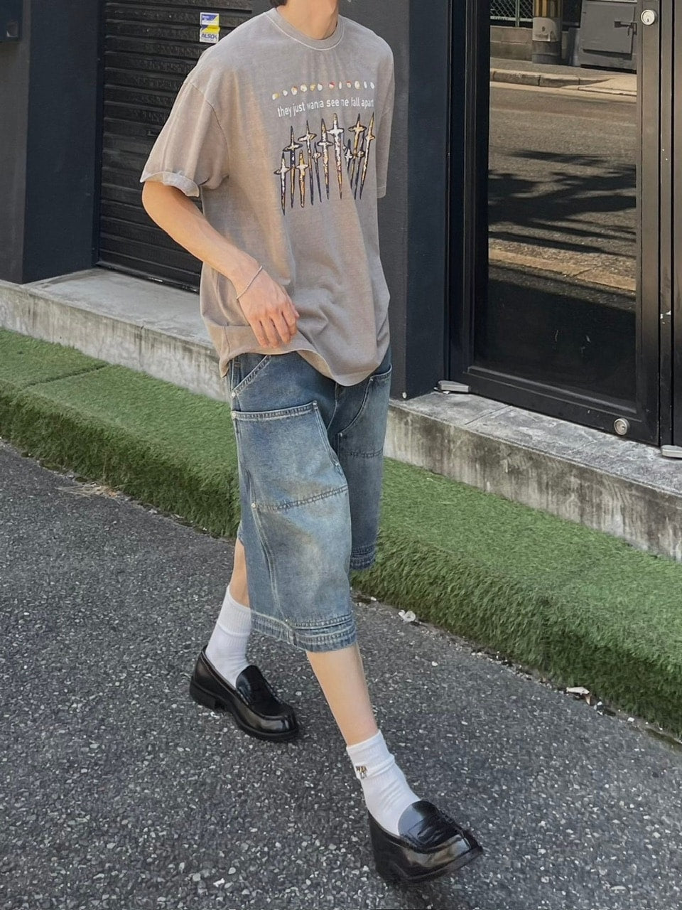 受注制【Chikashitsu +】studs design denim half pants (2color)