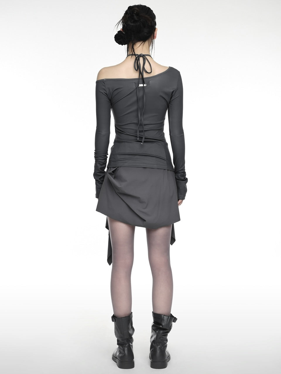 【NACHE】HALTER SLIM FIT LONG SLEEVE