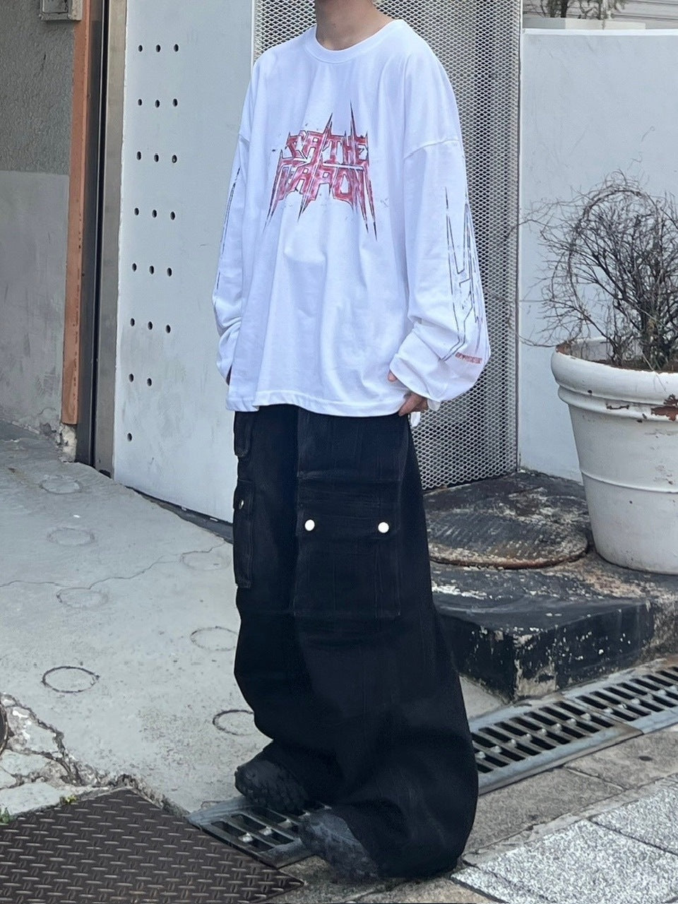 受注制【Chikashitsu +】oversized print long sleeve (2color) / 【チカシツプラス】オーバーサイズプリント長袖Tシャツ