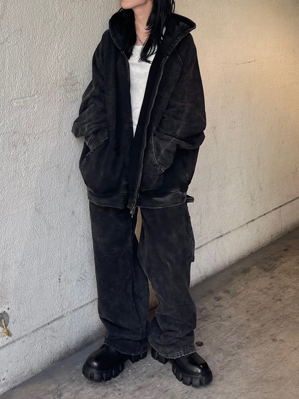 受注制【Chikashitsu +】set up pigment damage zip up hoodie