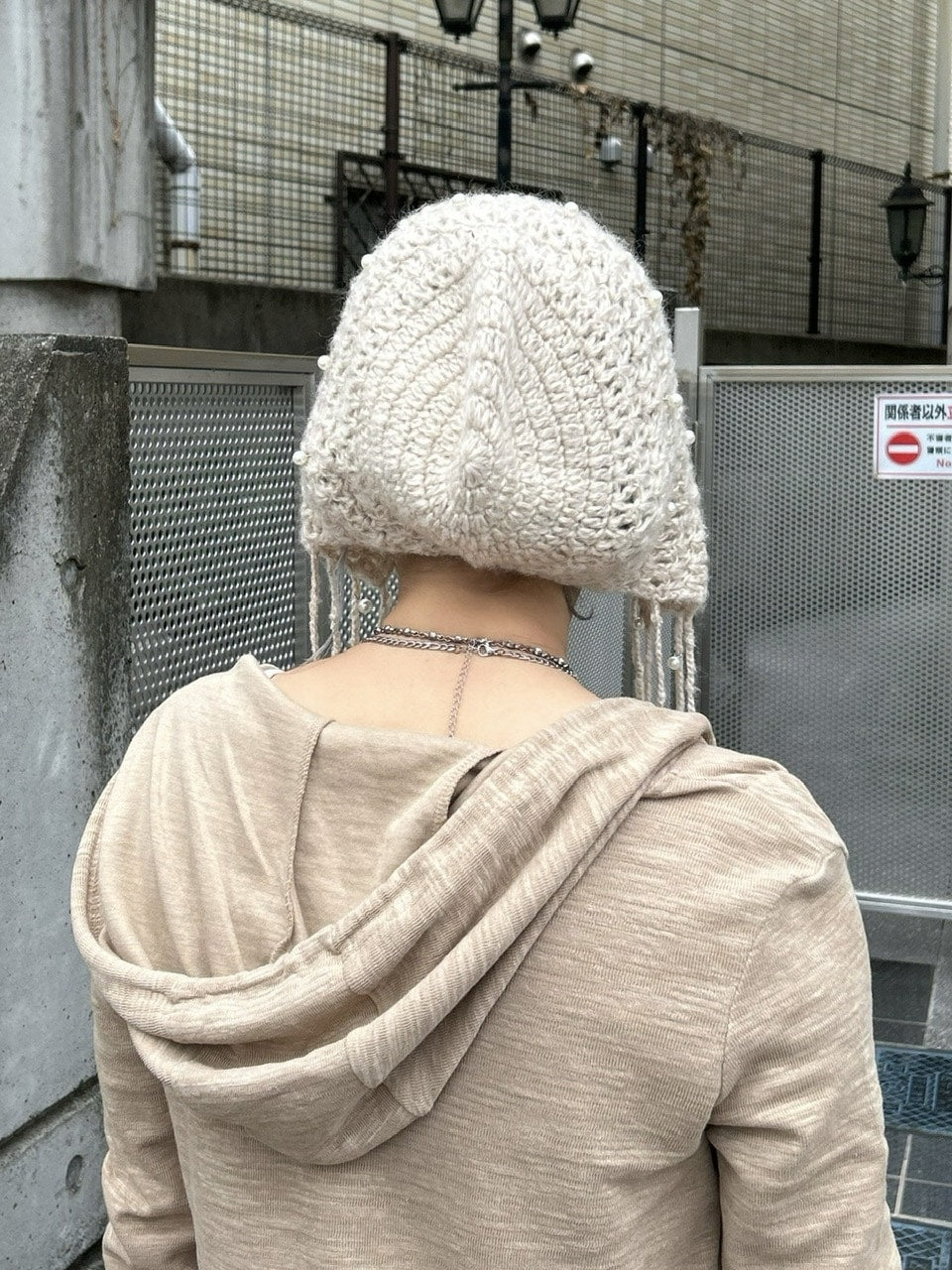 受注制【Never mind the XU】pearl babushka (2color)