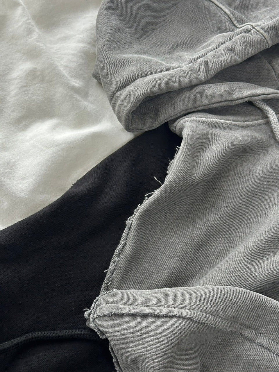 受注制【LUV CODE】pigment cropped zip up hoodie (2color)