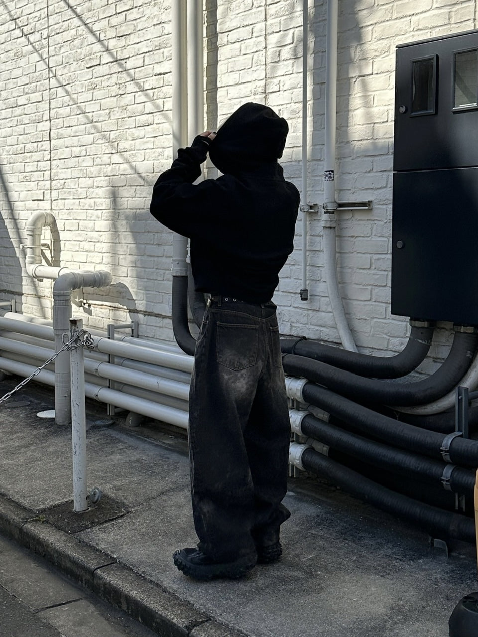 大阪店WEB限定受注制【Chikashitsu +】dirty wash balloon denim pants