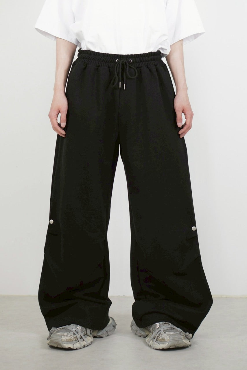 受注制【Chikashitsu +】side snap button sweat pants (2color)