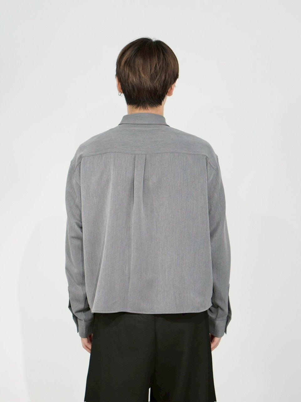 受注制【Chikashitsu +】cropped long sleeve shirt (3color)
