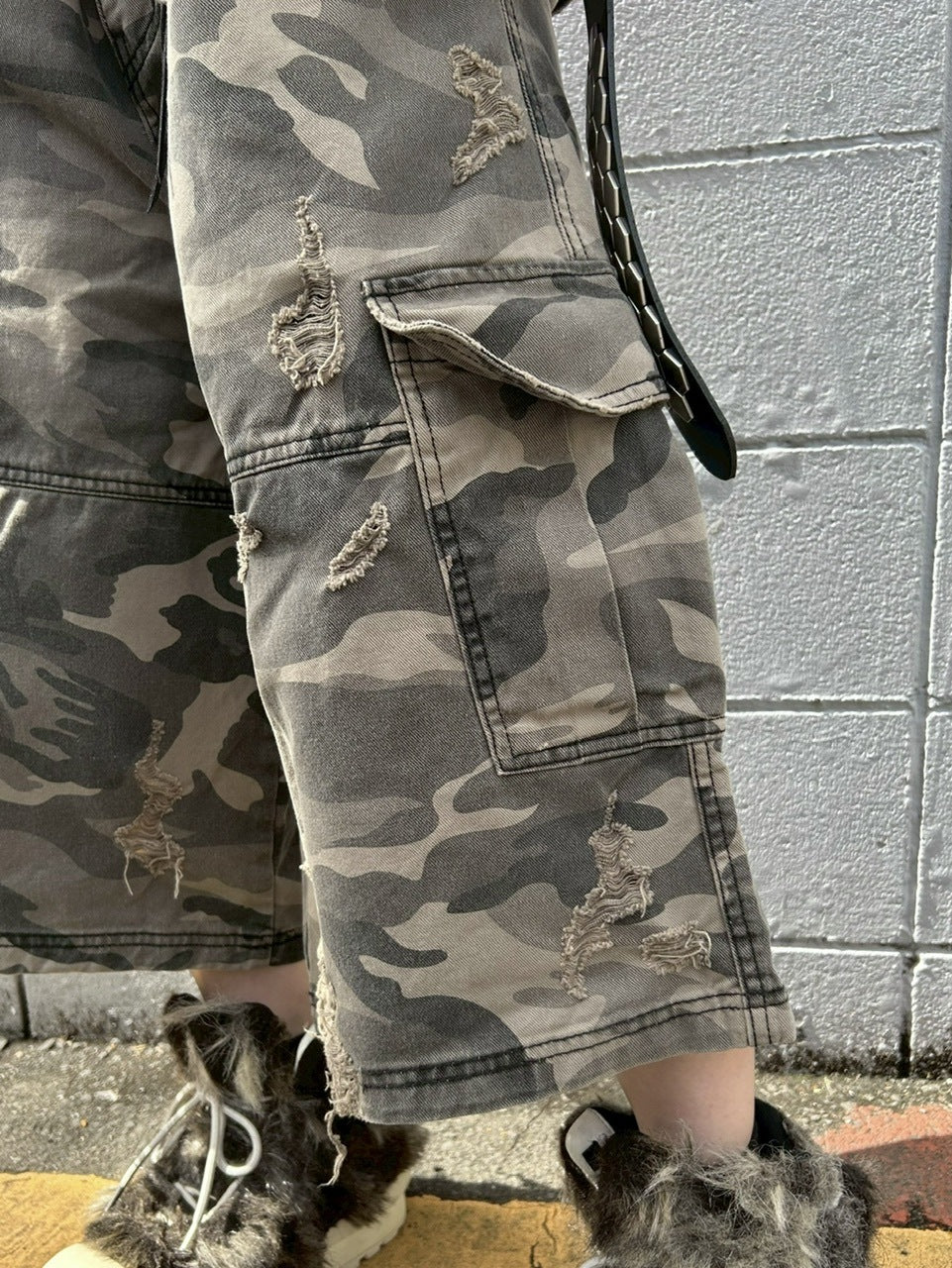 【Never mind the XU】camouflage damage half pants (2color) / 【ネバーマインドザエックスユー】カモフラージュダメージデニムハーフパンツ