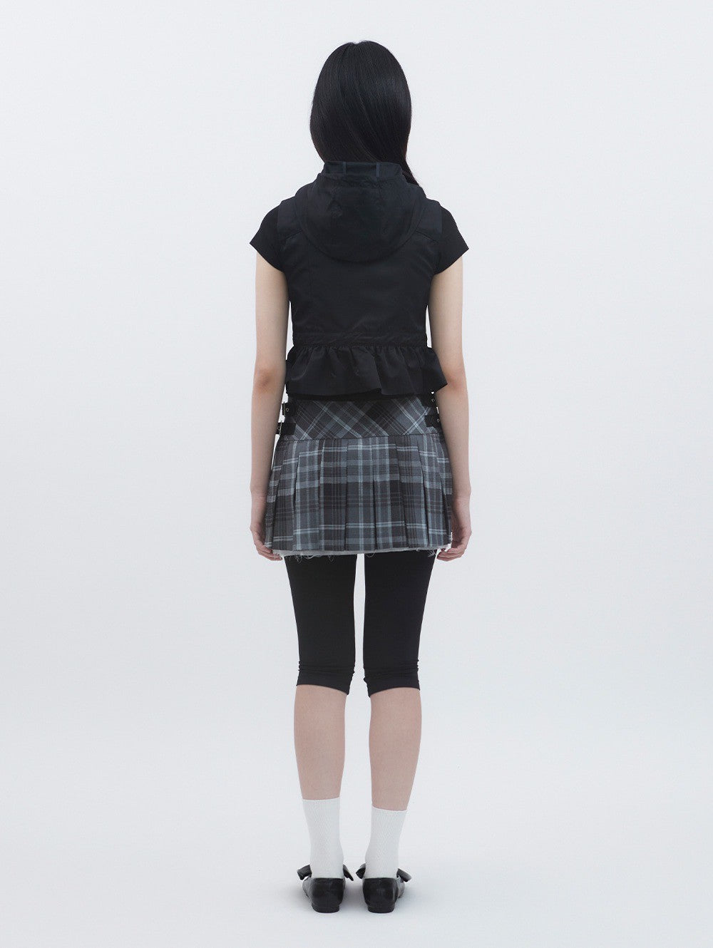 【TUOMIO】NYLON HOODED VEST