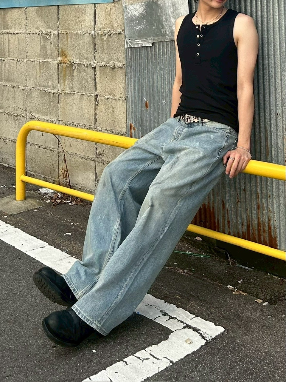 【Chikashitsu +】dirty wash semi wide denim (2color) / 【チカシツプラス】ダーティーウォッシングセミワイドデニムパンツ