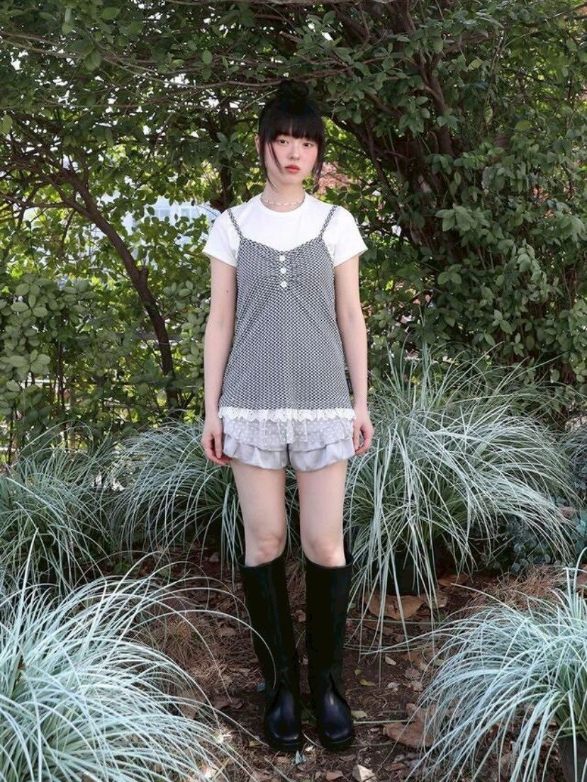 【Uglyshadow】CHECKERED LACE SLEEVELESS