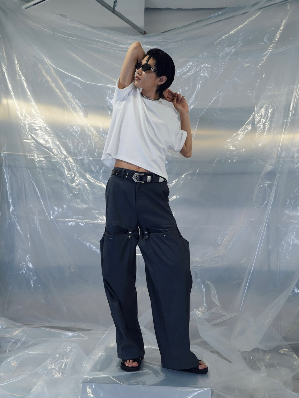 【CS】FLOW FIT DRAPE SLACKS(CHARCOAL)