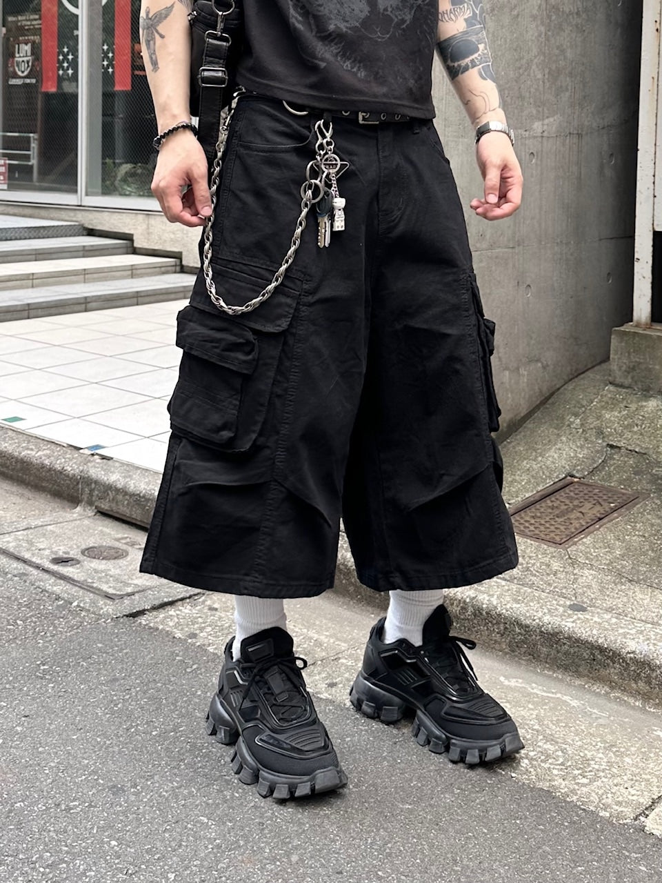 大阪店WEB限定受注制【Chikashitsu +】cotton cargo bermuda pants (2color)