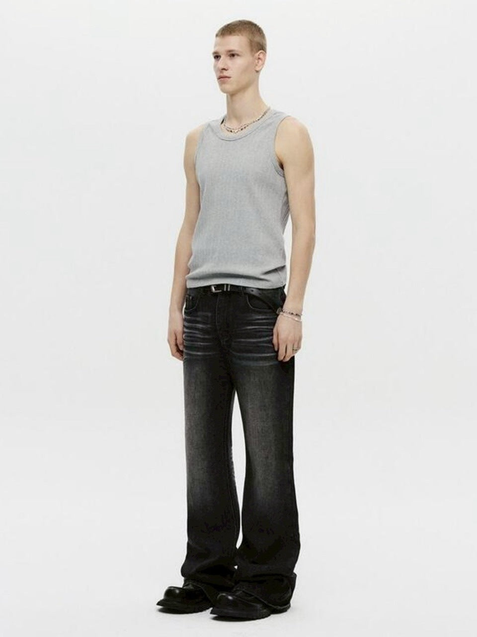 【DNSR】Basic Sleeveless Tee