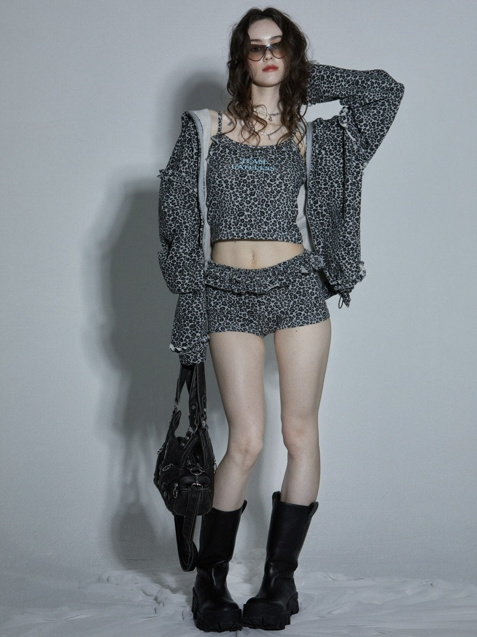 【GATELESS】 LEOPARD LOGO FRILL CAMISOLE / 【ゲートレス】レオパードロゴフリルキャミソール