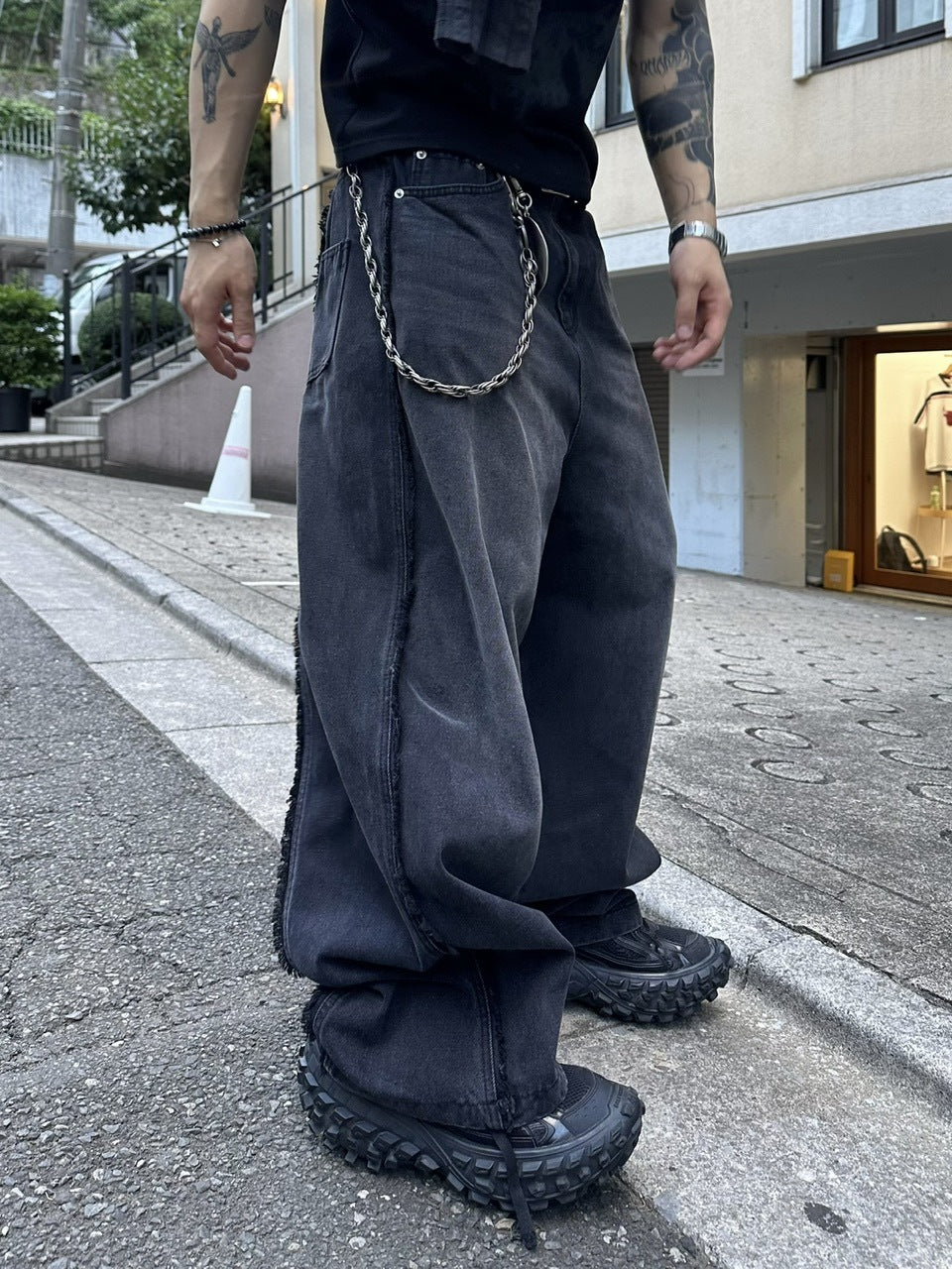大阪店WEB限定受注制【Chikashitsu +】 fringe wide denim pants