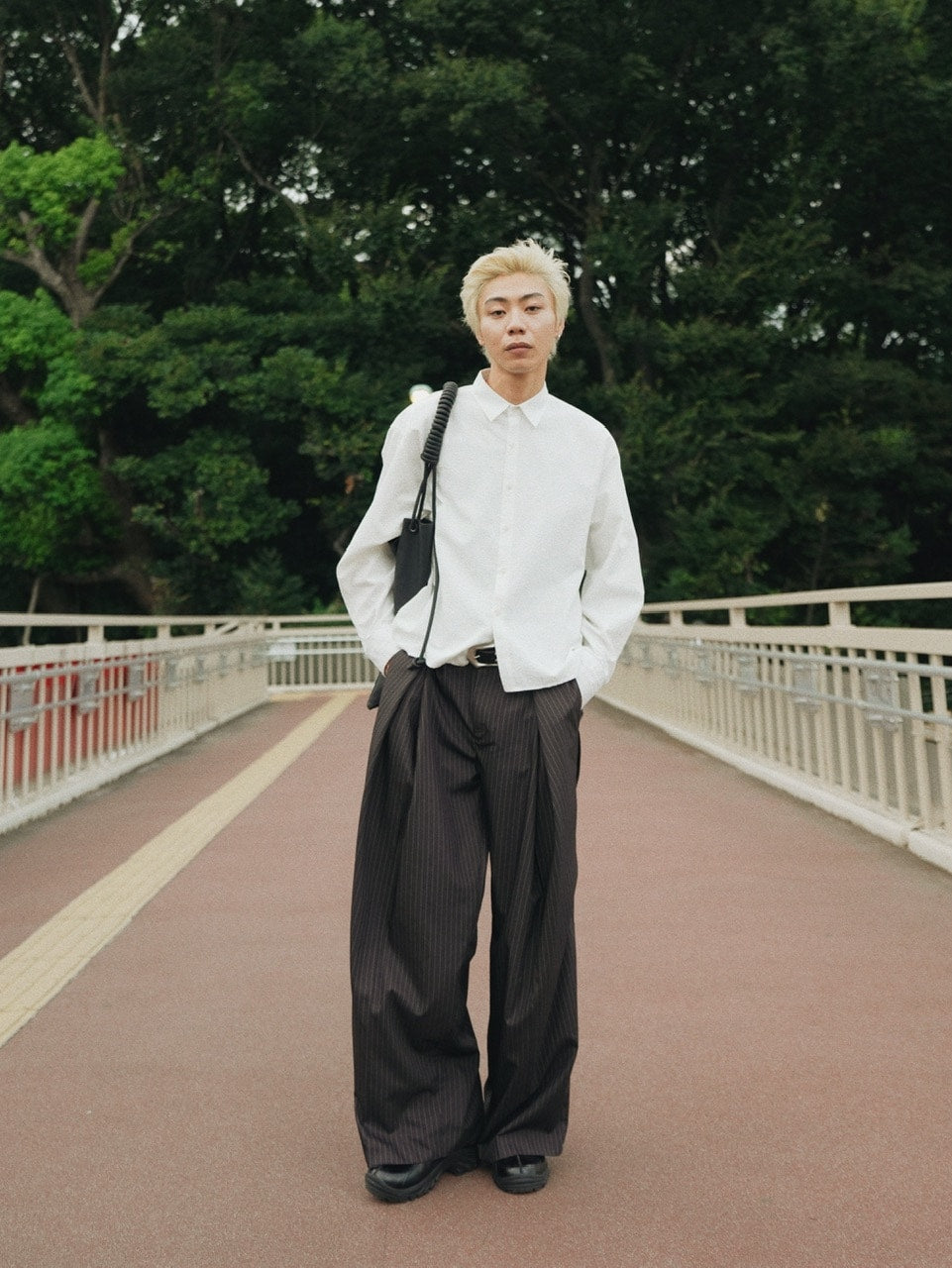 【CS】stripe cross tuck drape slacks (brown)