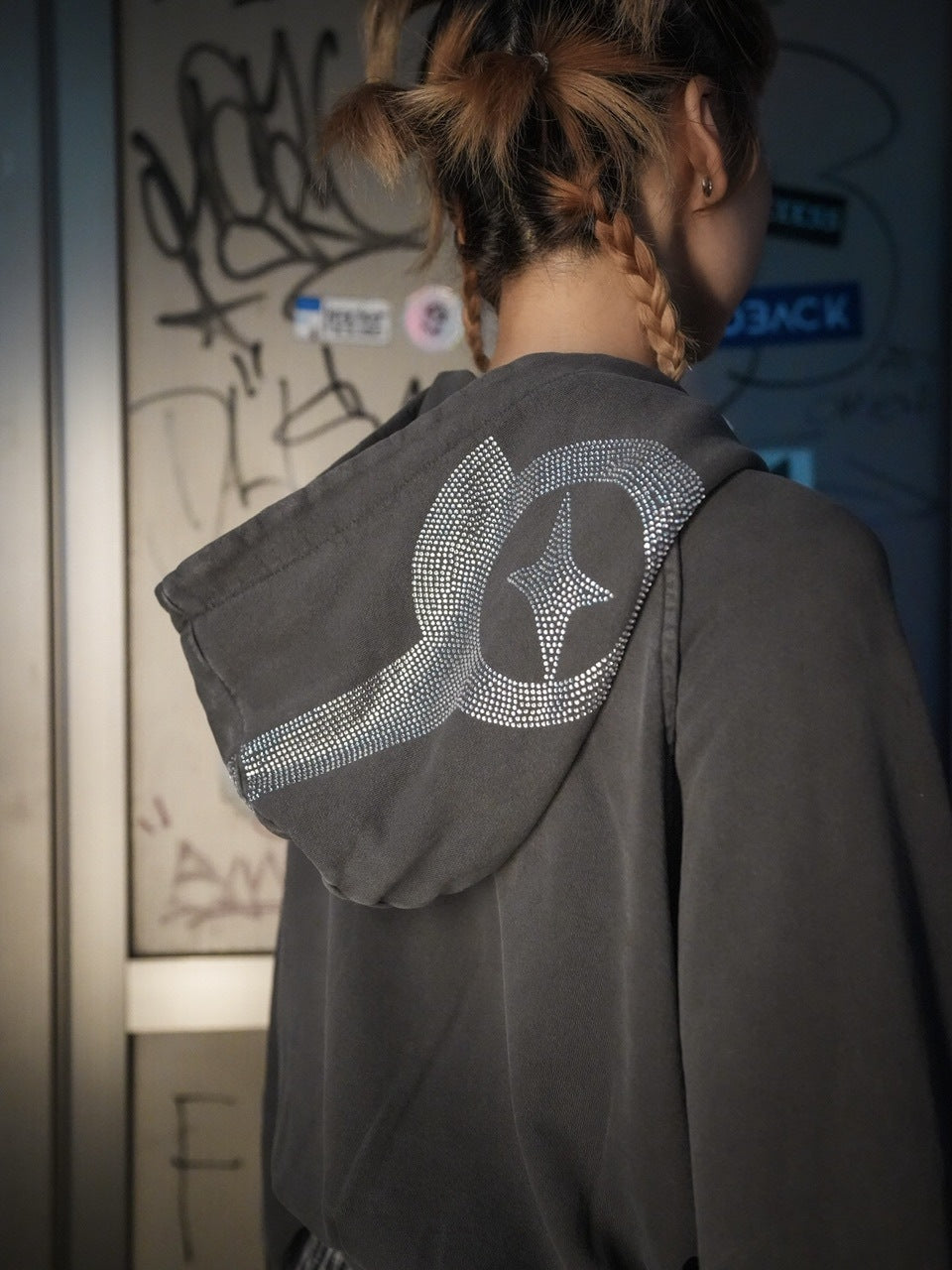 【NMTXU】rhinestone design zip parka / 【エヌエムティーエックスユー】ラインストーンデザインダブルジップパーカー