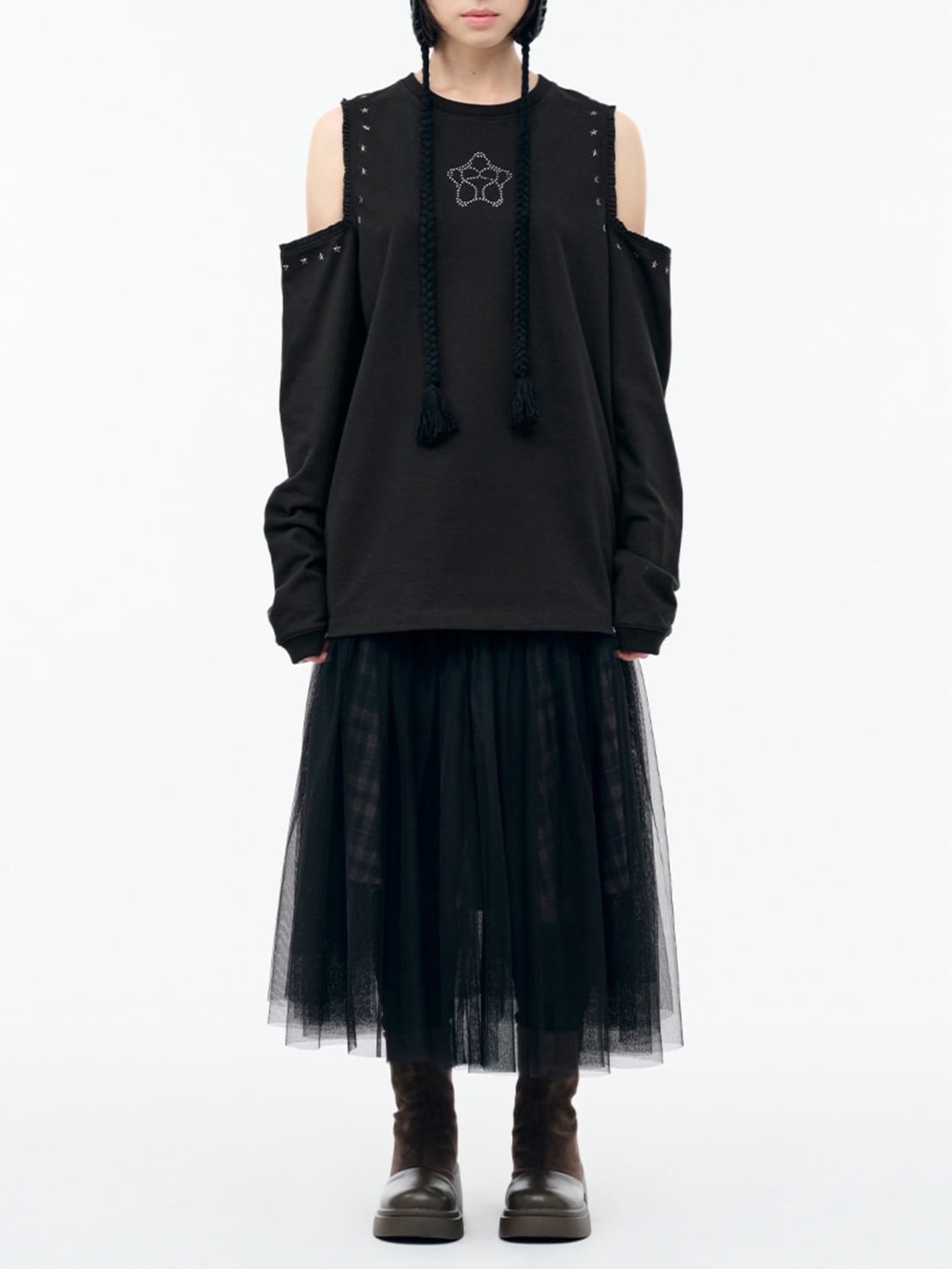 【TUOMIO】CUT-OUT LACE LONG SLEEVES / 【トゥオミオ】カットアウトレースロングスリーブ