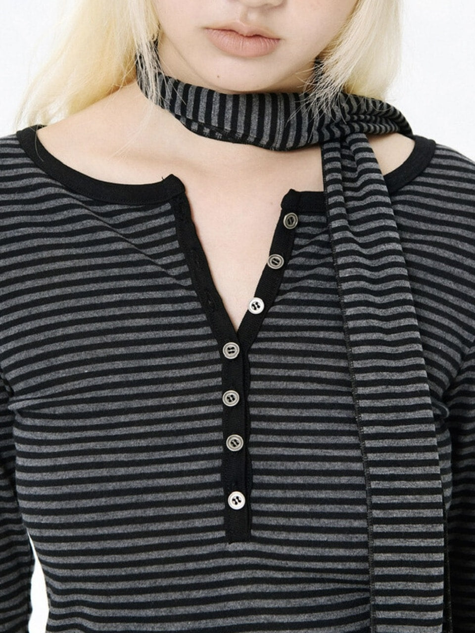 【runningHIGH】BUTTON STRIPE L/S TEE with MUFFLER / 【ランニングハイ】マフラー付きボタンストライプ長袖Ｔシャツ