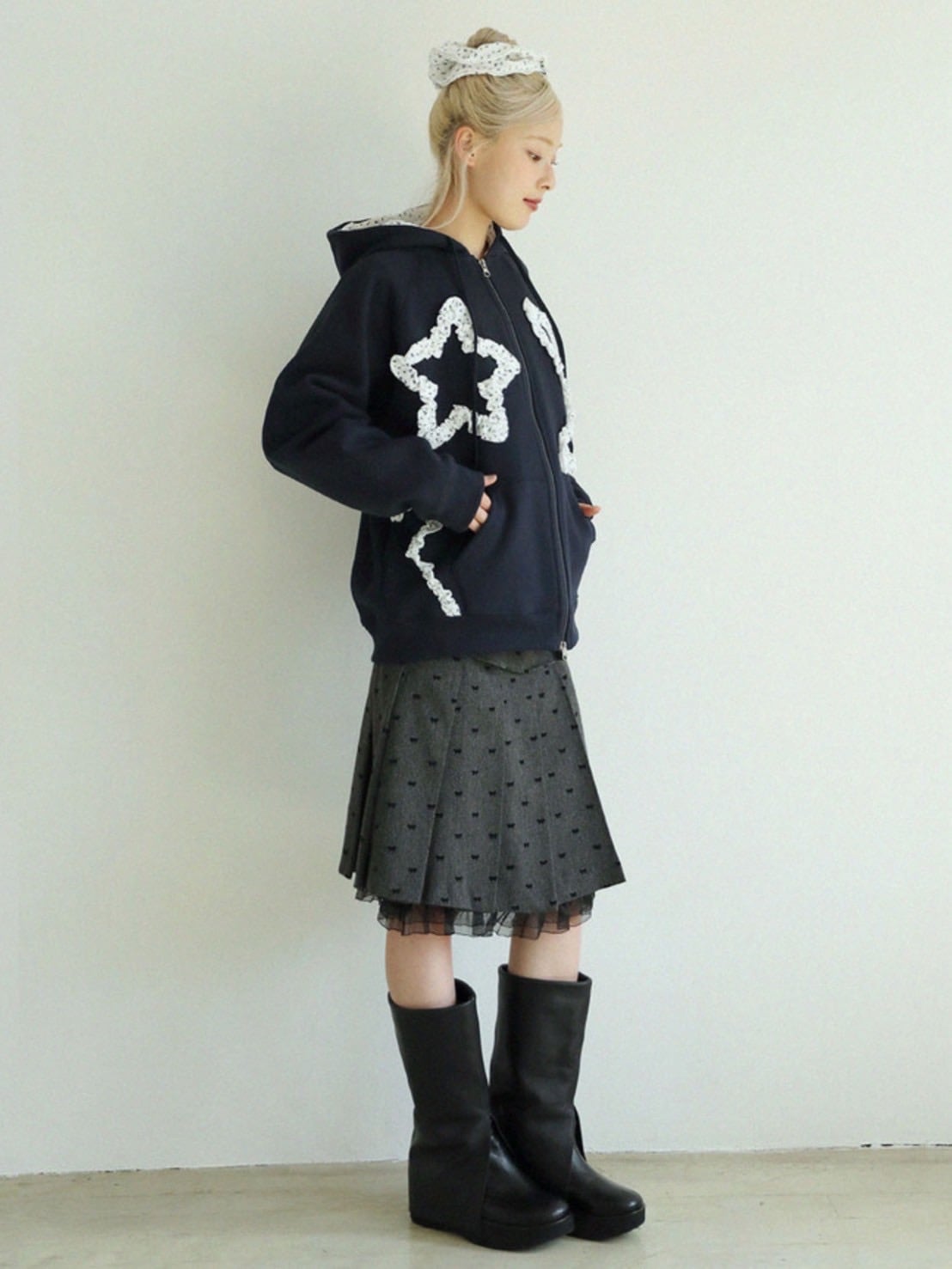 12/21 20:00 再販【Uglyshadow】FLOWER STAR HOODED ZIPUP
