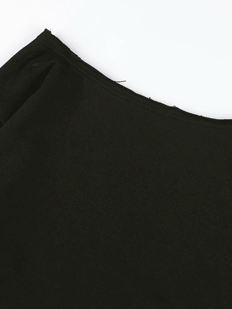 【FANCY CLUB】NECKLISS ONE-SHOULDER SWEATSHIRT / 【ファンシークラブ】ネックレスワンショルダースウェット長袖Tシャツ "