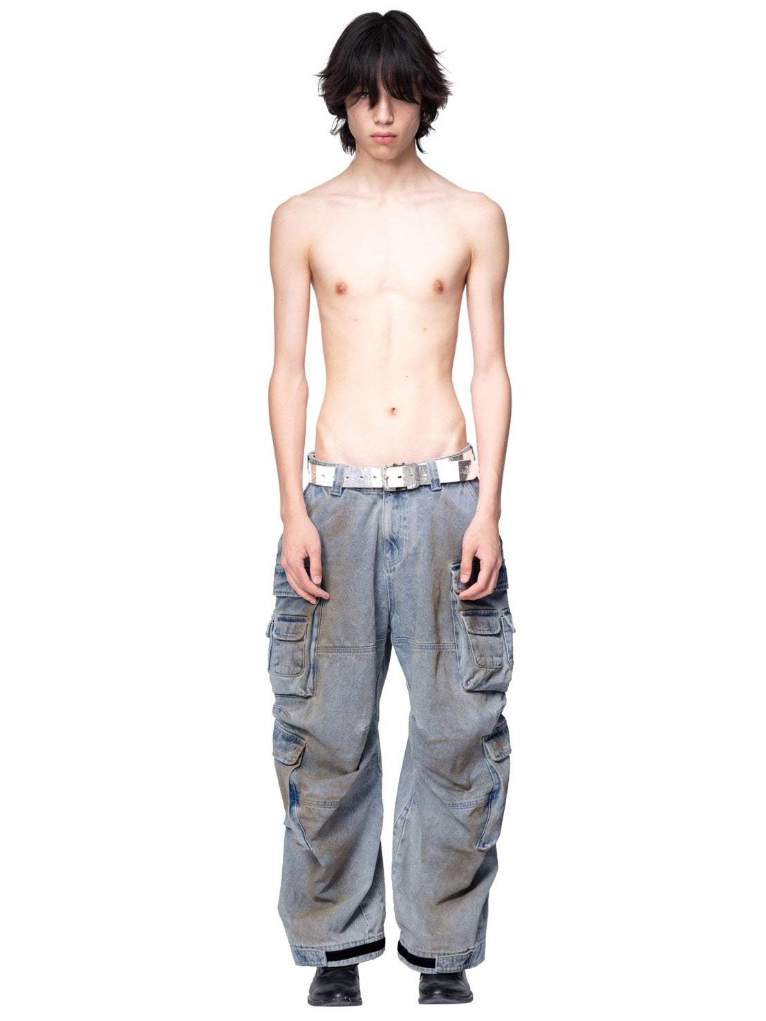 【The Boy Has No Patience】Adjustable Multi-Pocket Wiping Overalls / 【ザボーイハズノーペーシェンス】マルチポケットデニムパンツ