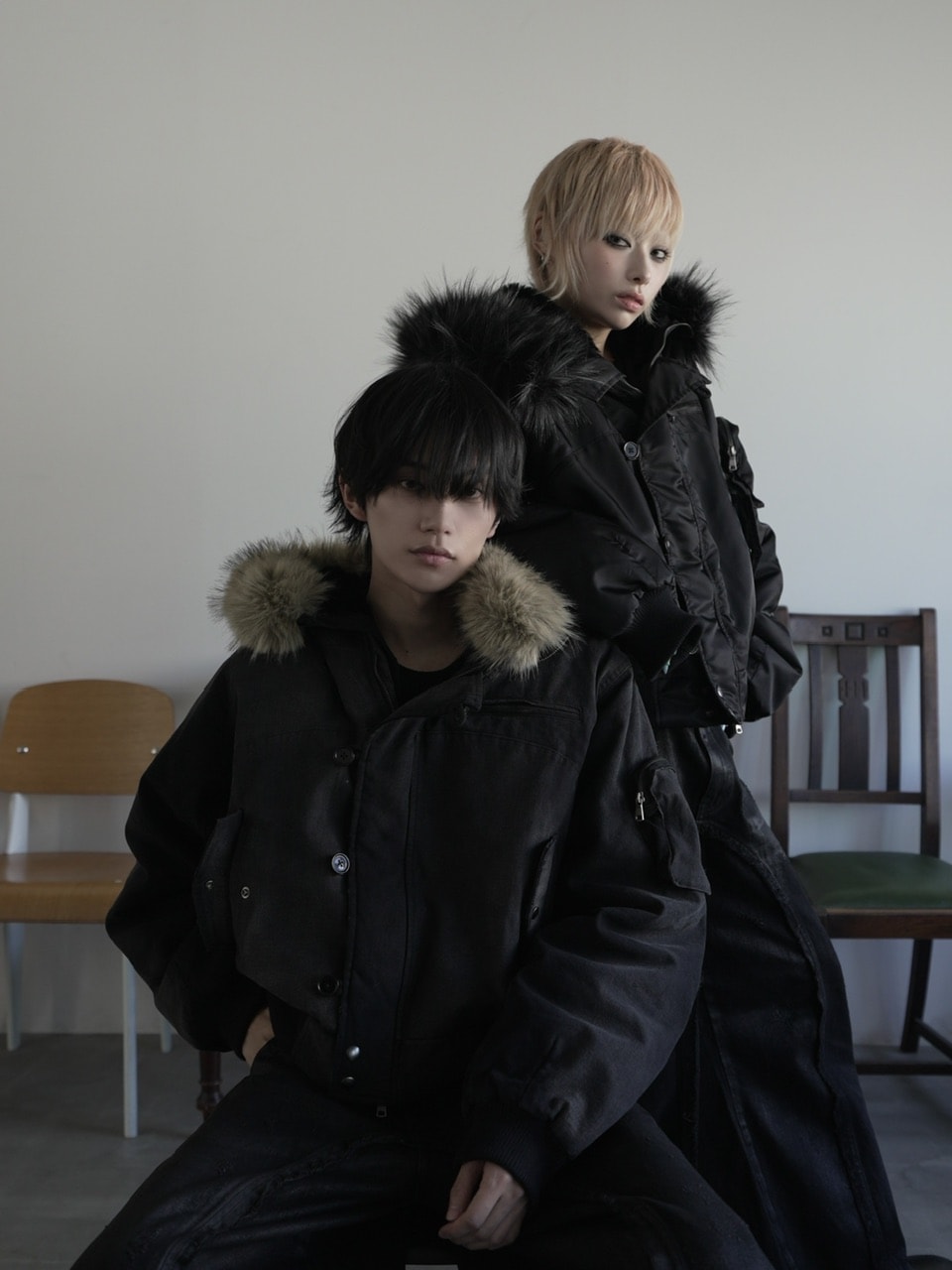 【CHIKASHITSU PLUS HIGH】N-2B cropped hood blouson (denim)