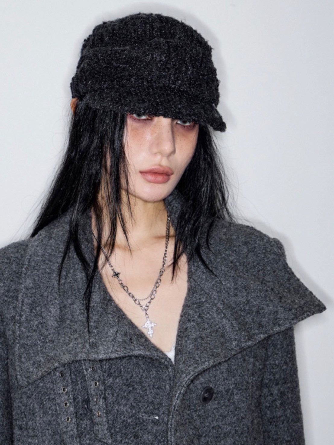 【NOT KNOWING】Buckle Bellboy Cap