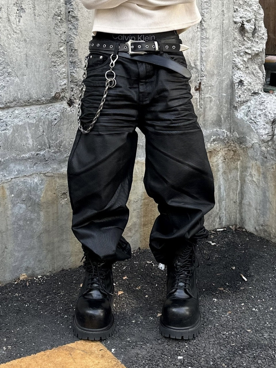 大阪店WEB限定受注制【Chikashitsu +】emboss coating denim pants / 【チカシツプラス】エンボスコーティングデニムパンツ